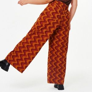 brand new! funky wide leg high waist trousers